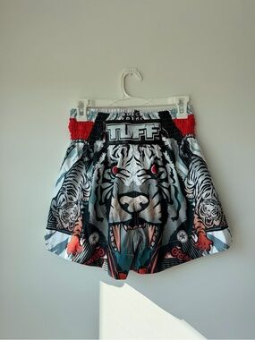 Tuff Athletics Women's Tiger Graphic Muay Thai Shorts - Black/White/Red